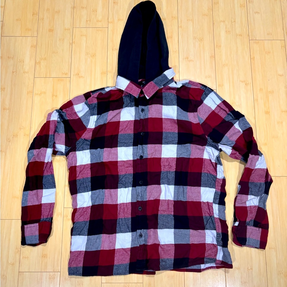 Hollister Mens Button Down Hooded Flannel Shirt. Size XL.